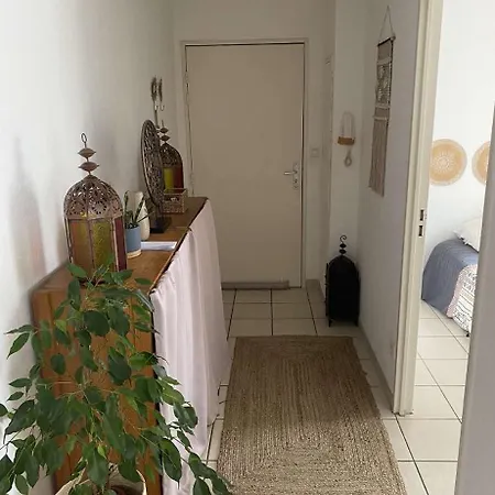 Vendégház Villa Chambre Milhaud *